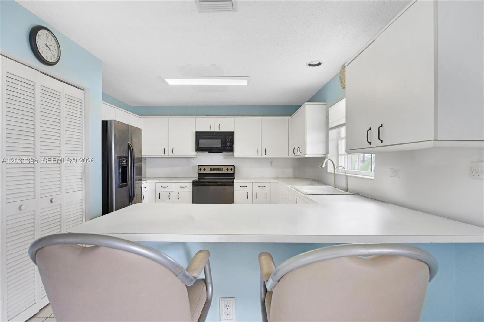 LAKES BY THE BAY SEC 10 - Residential