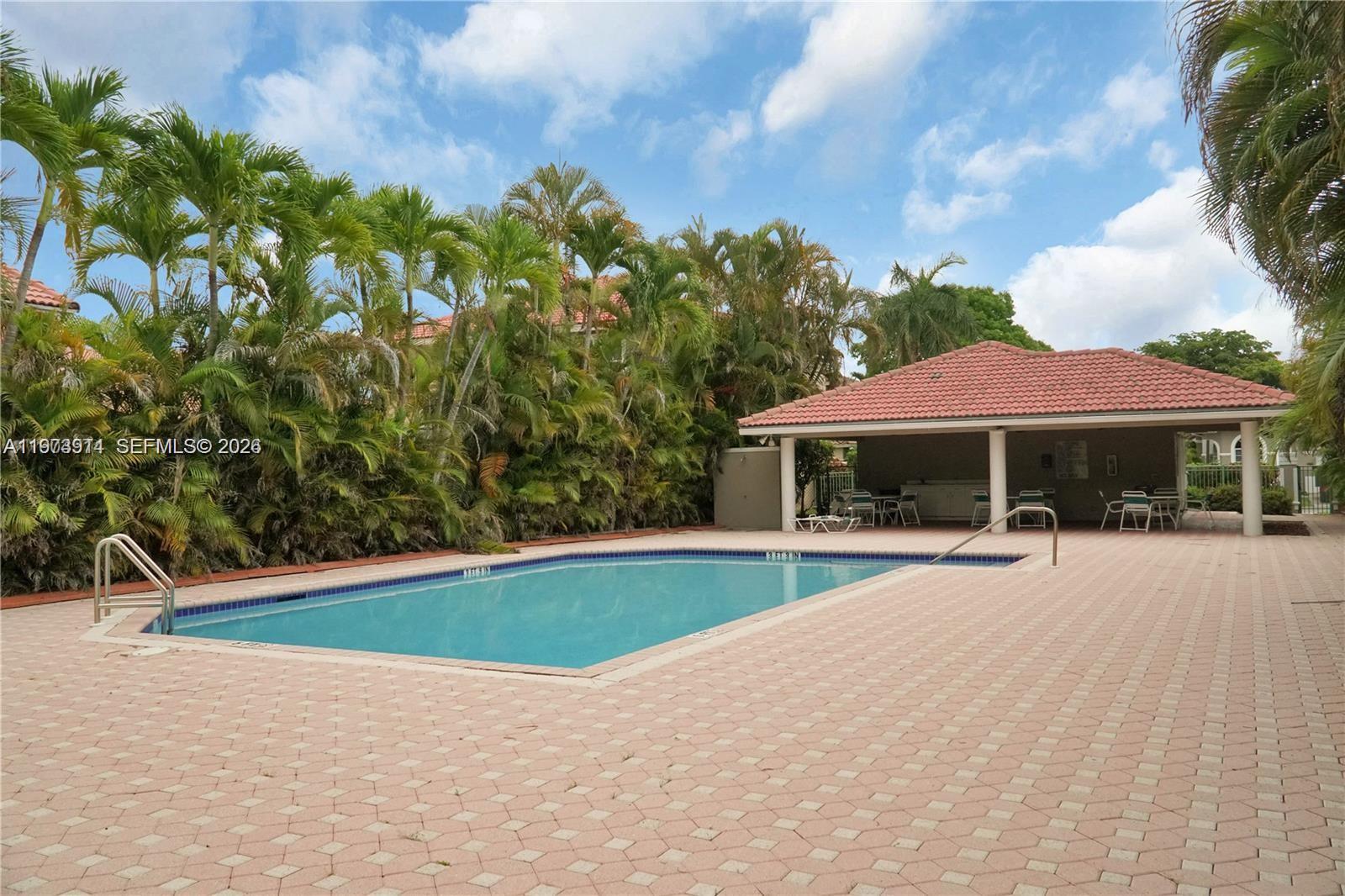 LAKES AT PEMBROKE - Residential