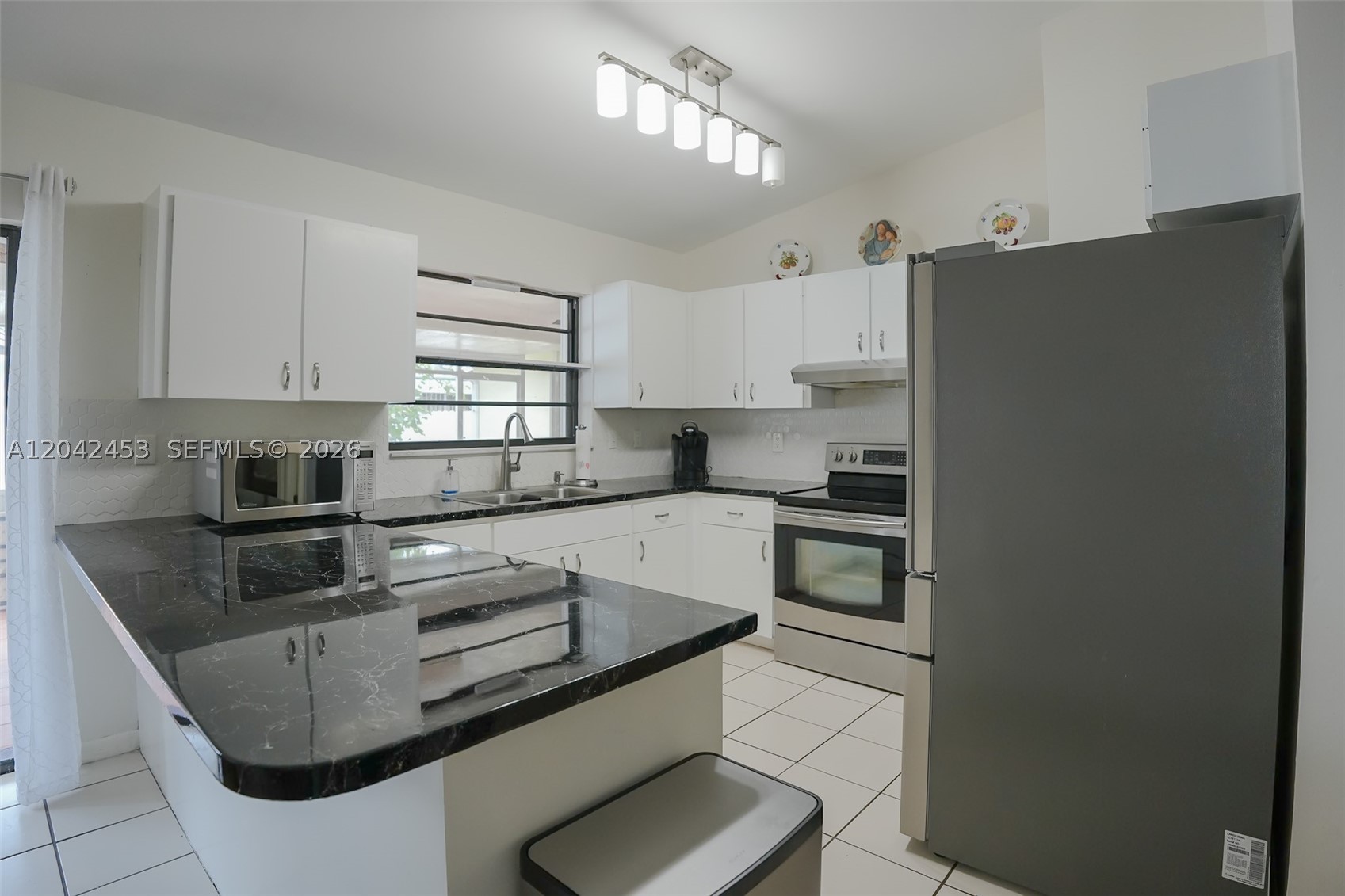 1ST ADDN TO WOODFIELD - Residential