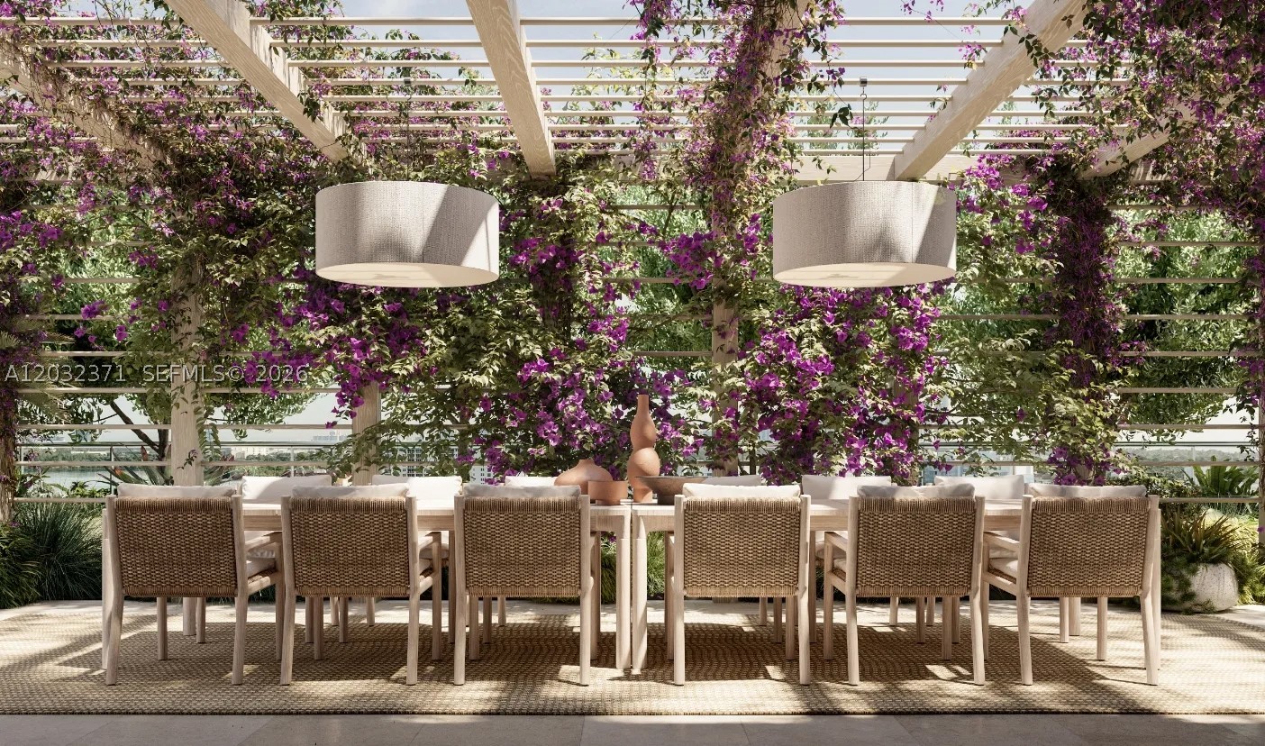BAY HARBOR ISLAND - Residential