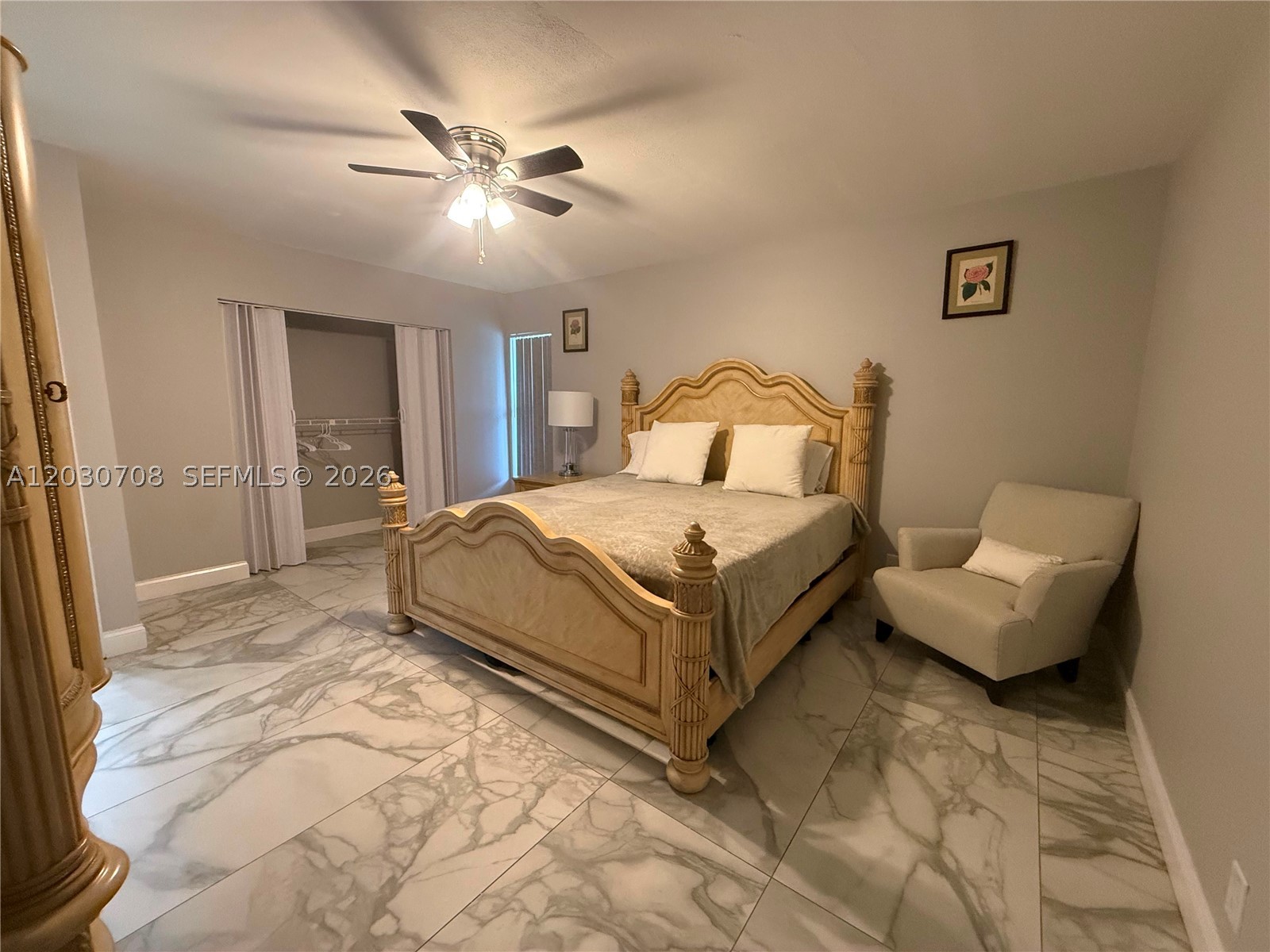 SUGAR POND MANOR OF WELLI - Residential