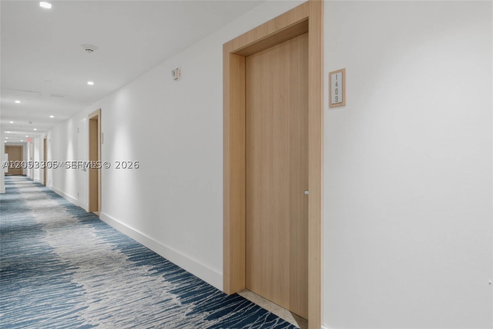 IVY CONDO - Residential