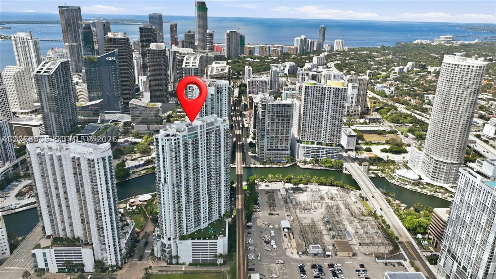 IVY CONDO - Residential