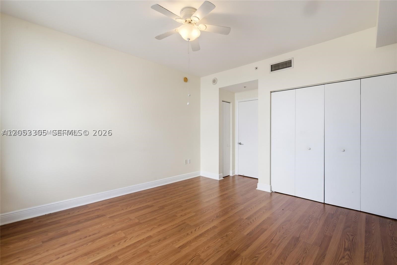 IVY CONDO - Residential