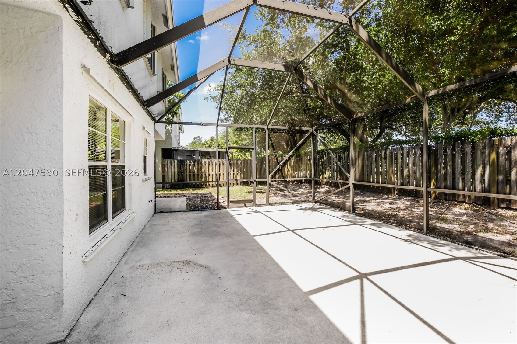 SAWGRASS ESTATES - Residential Lease