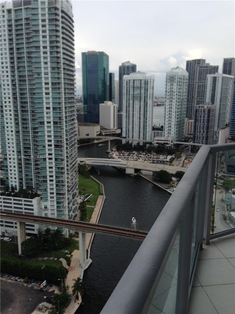 Latitude/River - Residential Lease