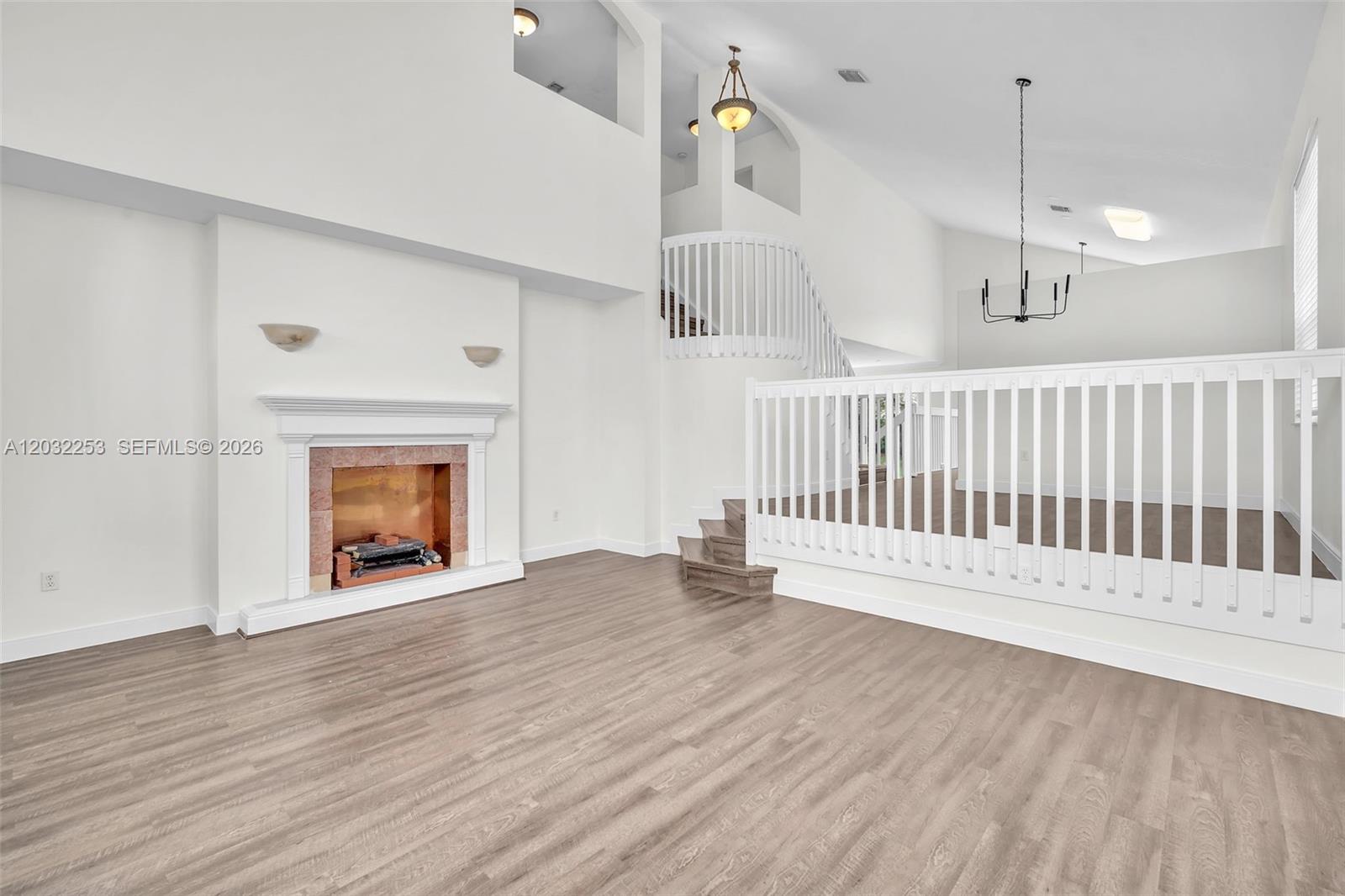 TOWNGATE - Residential Lease