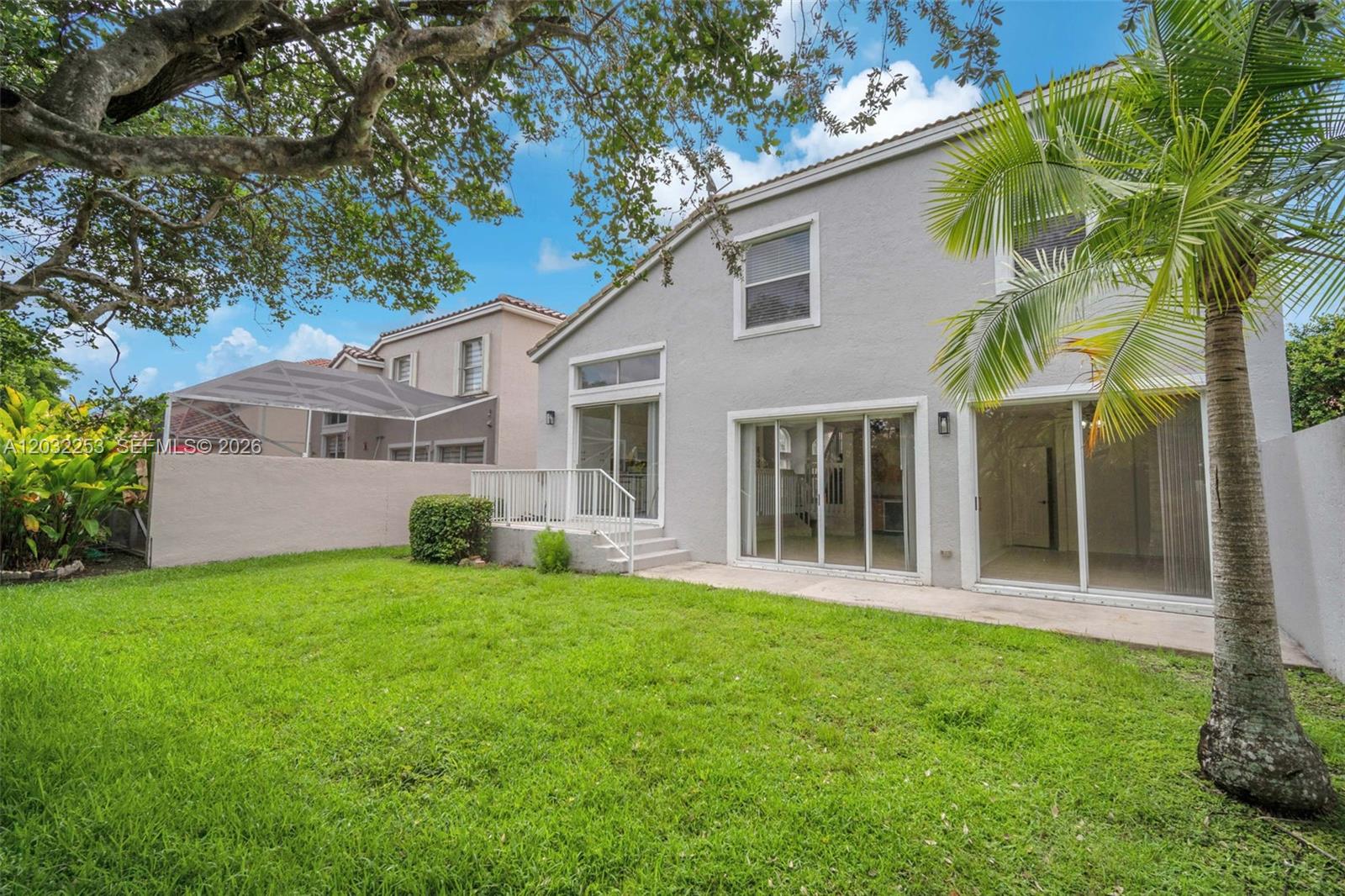 TOWNGATE - Residential Lease