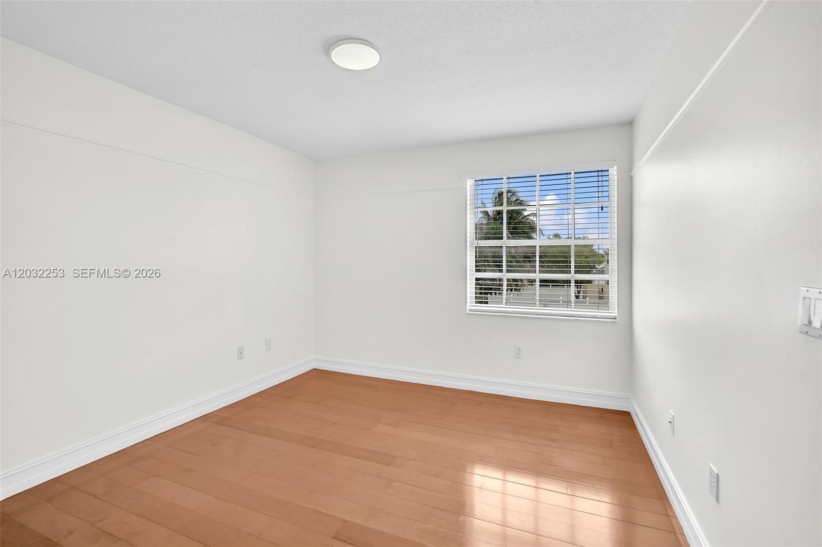 TOWNGATE - Residential Lease