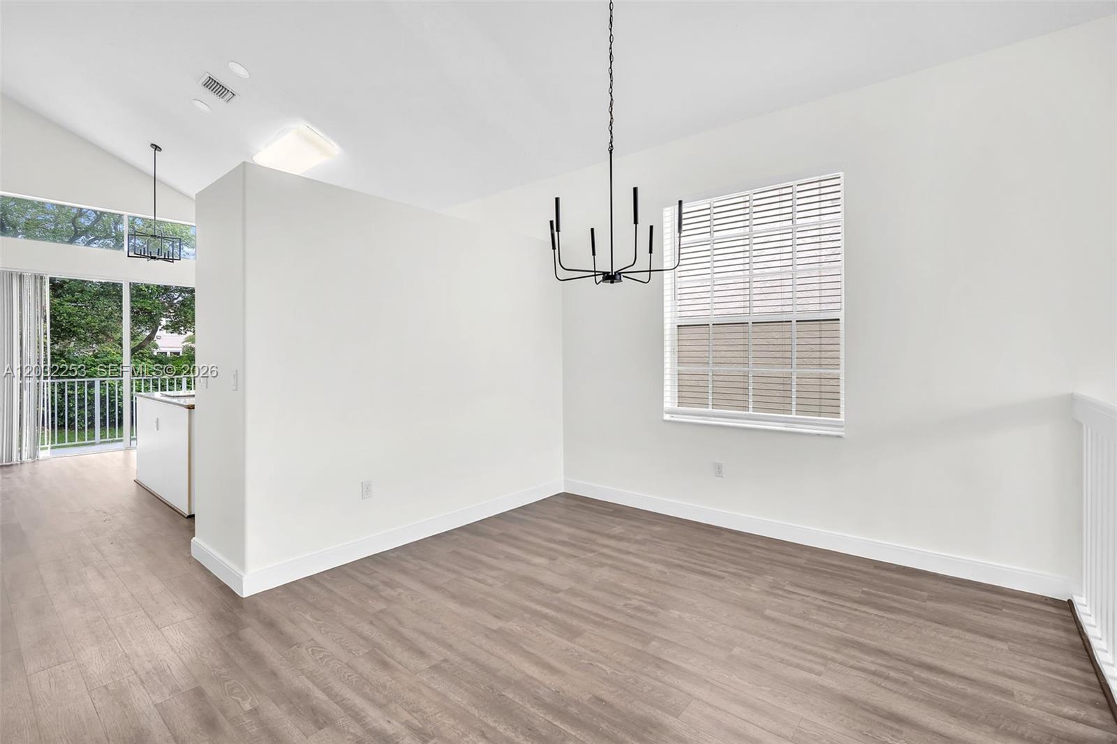 TOWNGATE - Residential Lease