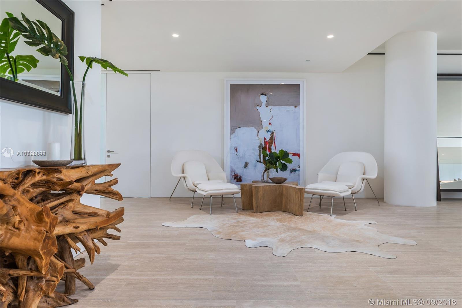 Surf Club Four Seasons - Residential