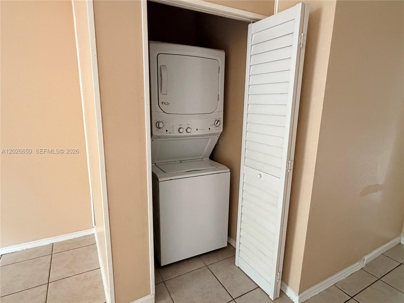 L D C ESTATES - Residential Lease
