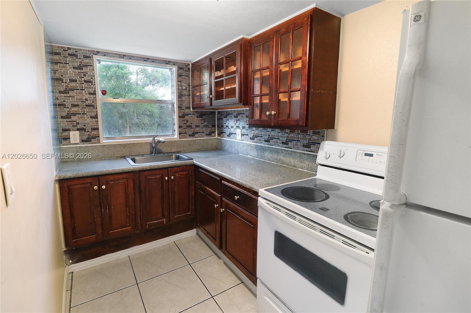 L D C ESTATES - Residential Lease