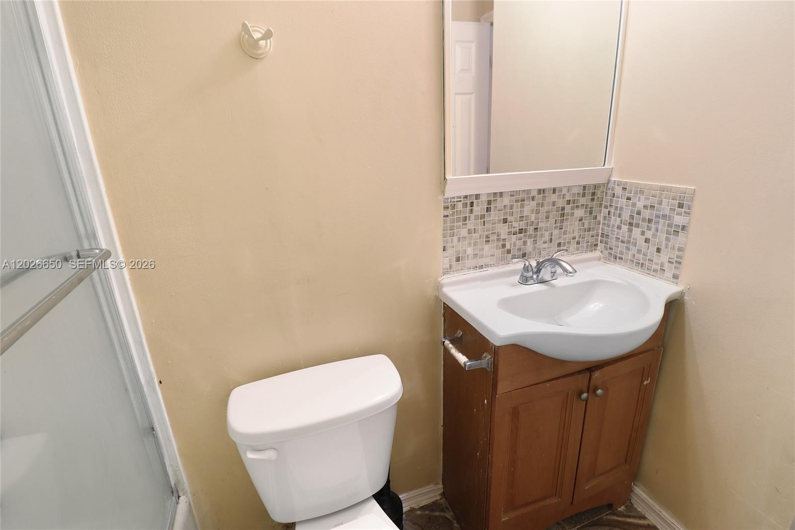 L D C ESTATES - Residential Lease
