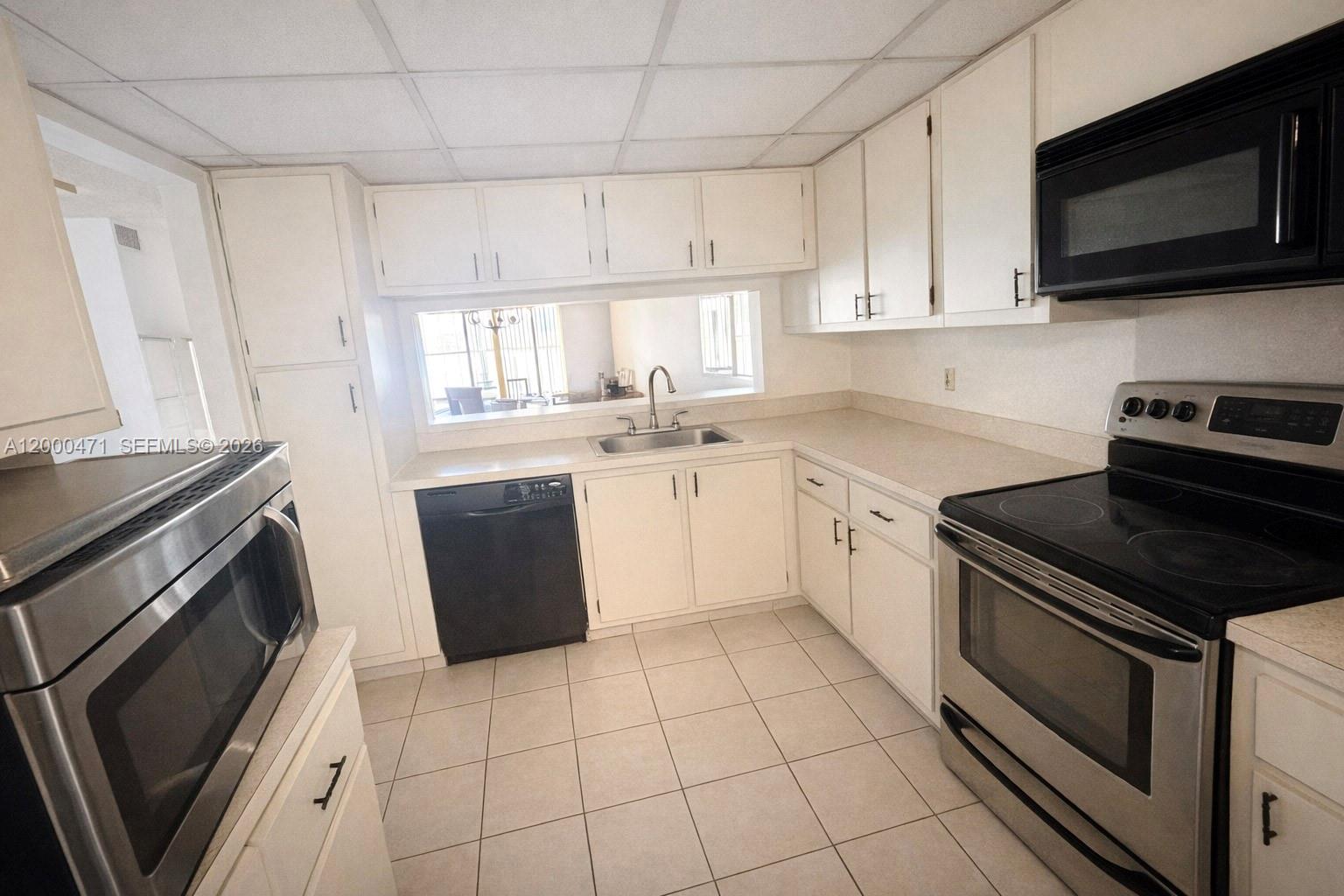 ISLES OF INVERRARY I COND - Residential