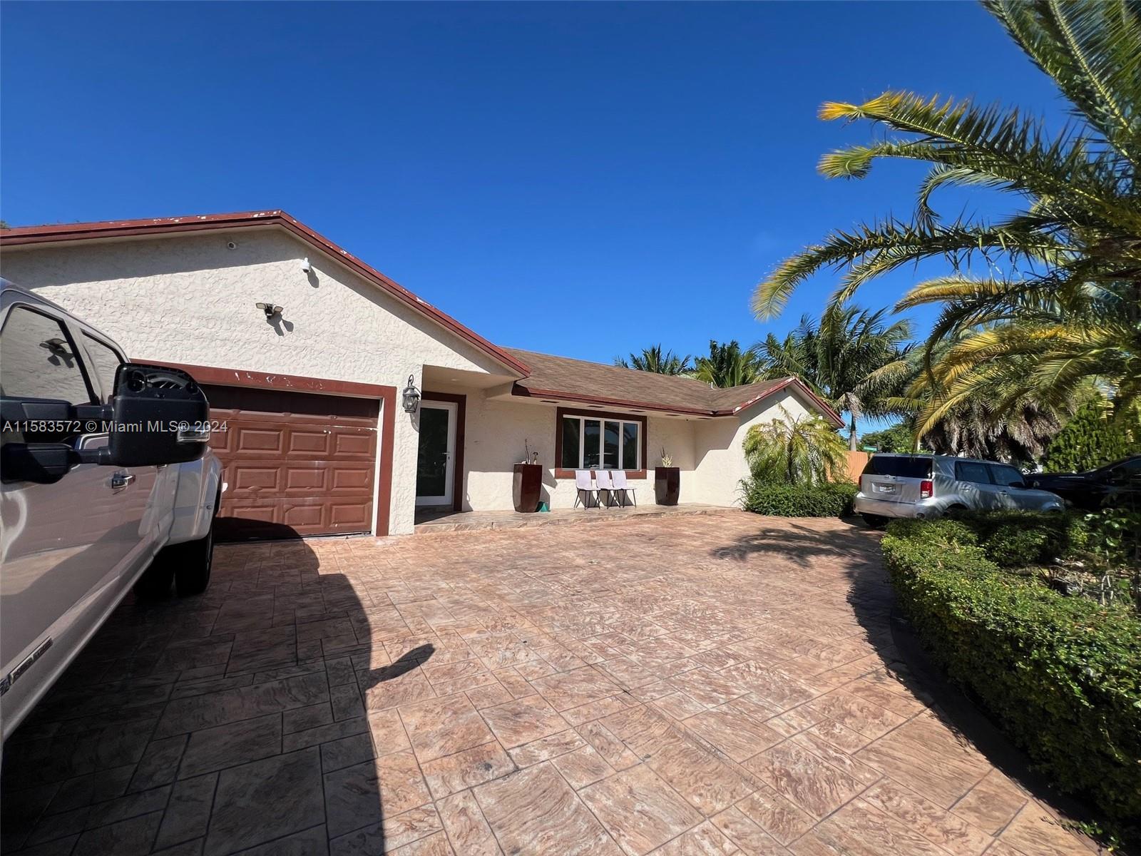 HOMESTEAD LAKES FARMLIFE - Residential Lease
