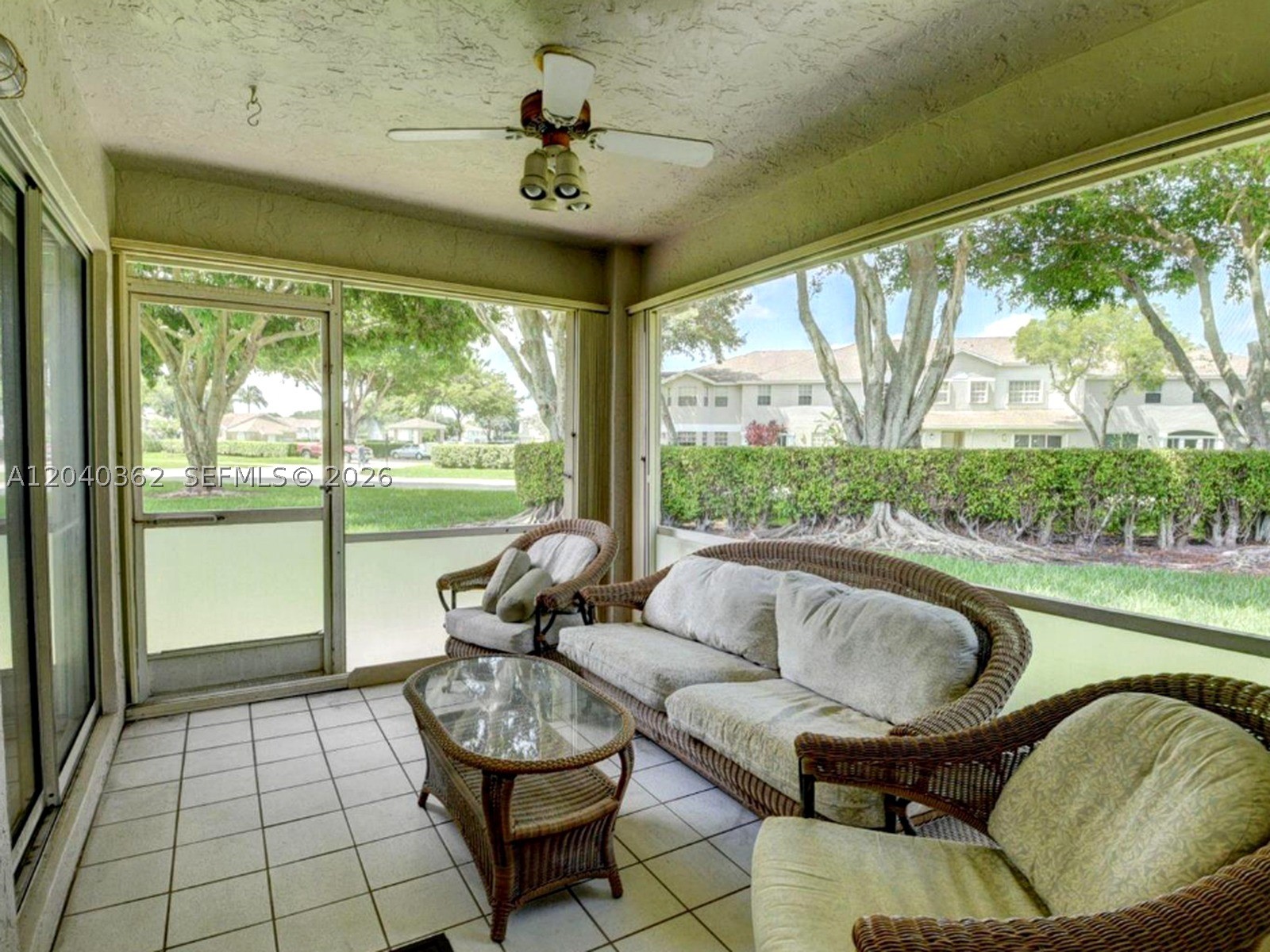 BOCA GARDENS 4 - Residential Lease