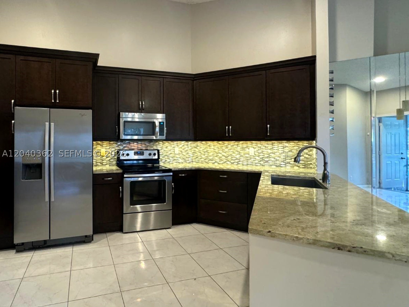 BOCA GARDENS 4 - Residential Lease