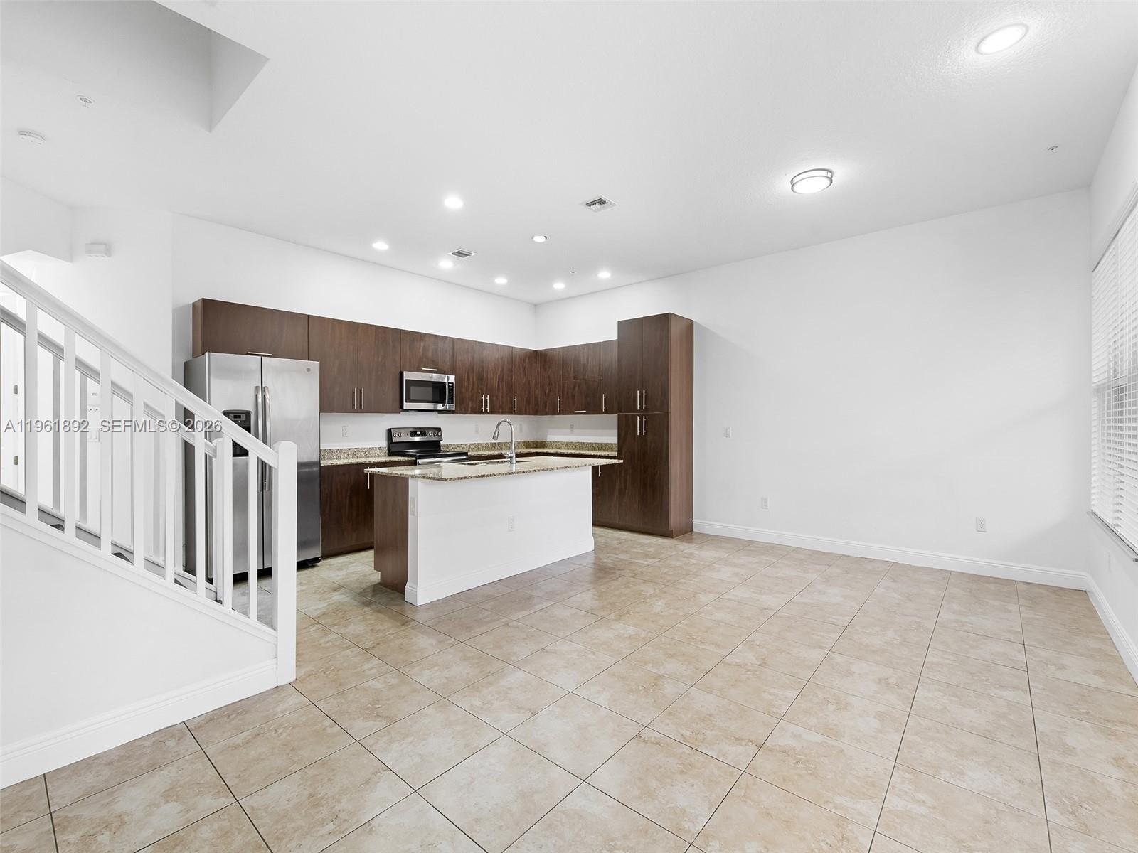 PEMBROKE FALLS-PHASE 1 - Residential
