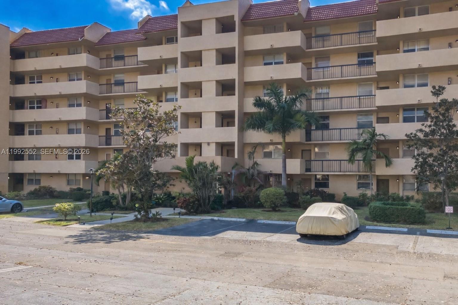 CONDOMINIUM 8 OF ENVIRON - Residential