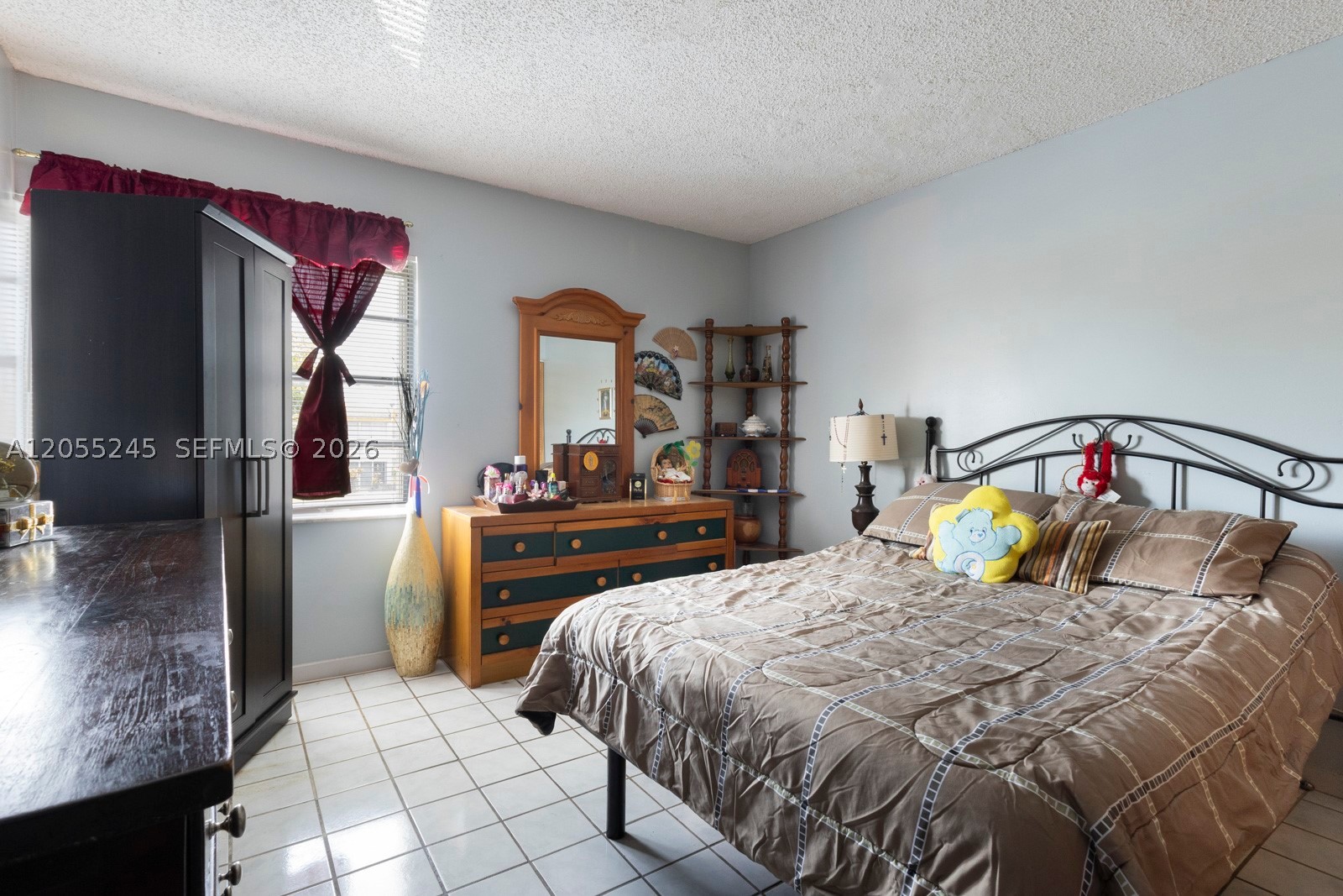 SOUTH WINDS CONDO WEST - Residential