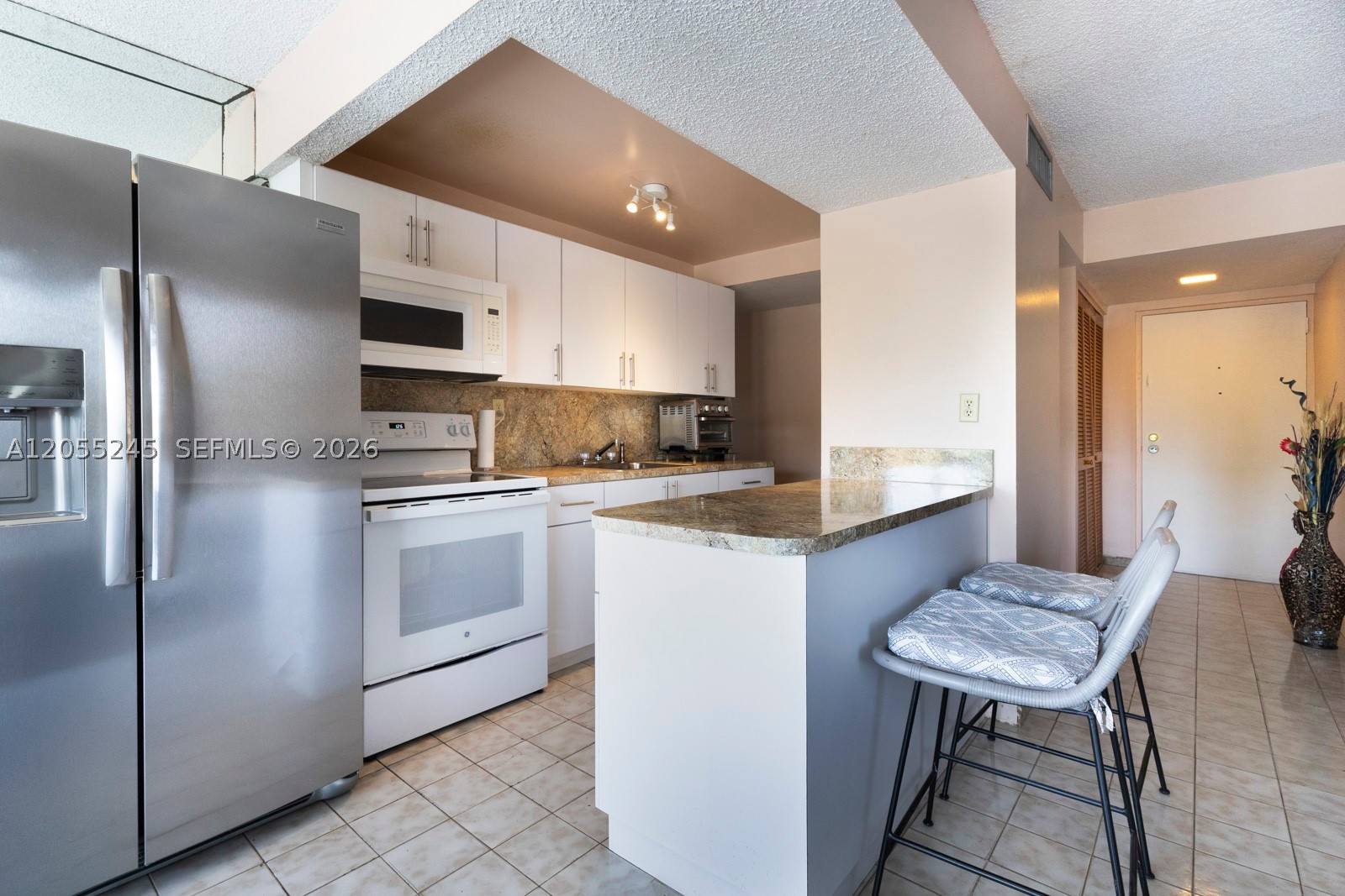 SOUTH WINDS CONDO WEST - Residential