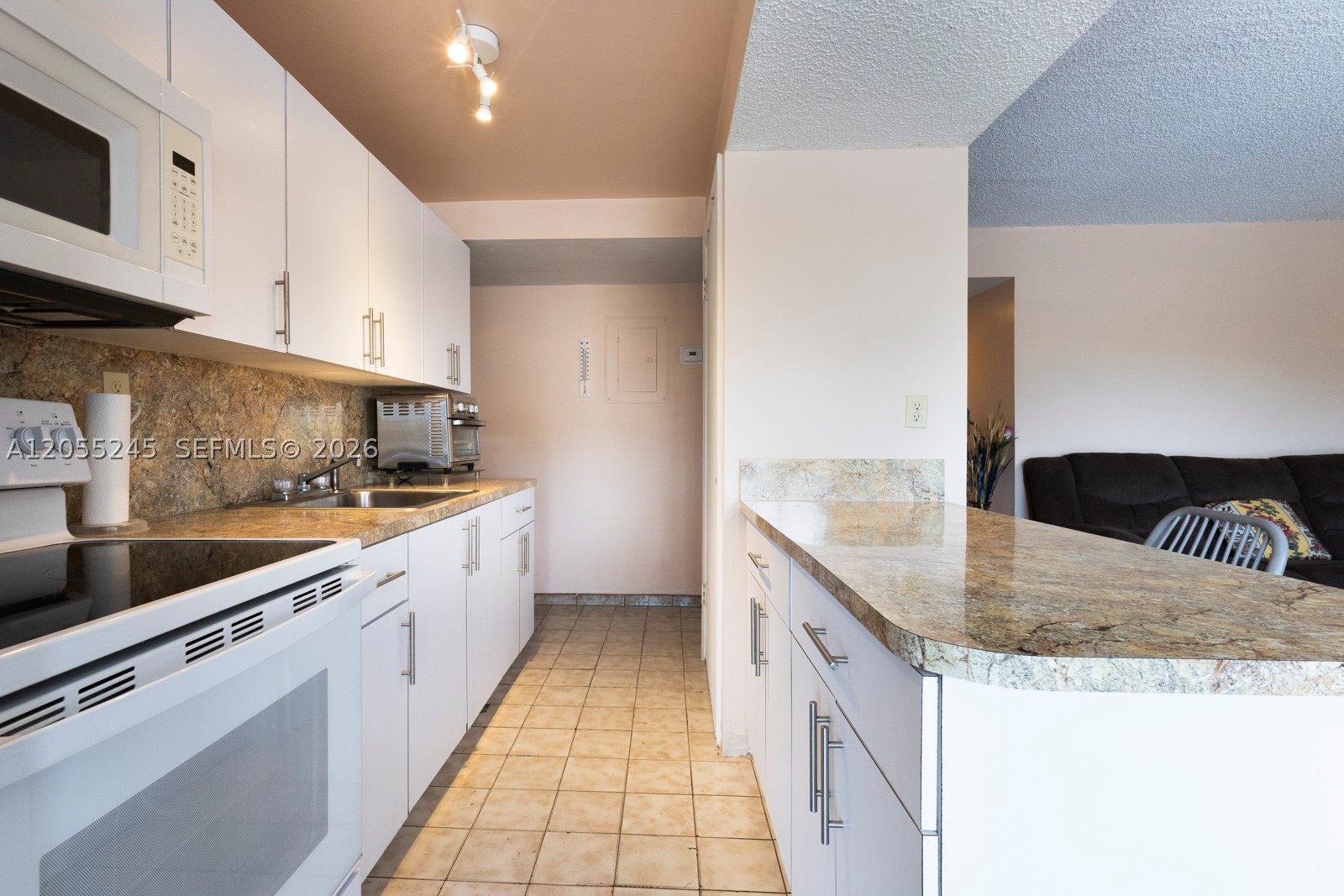 SOUTH WINDS CONDO WEST - Residential