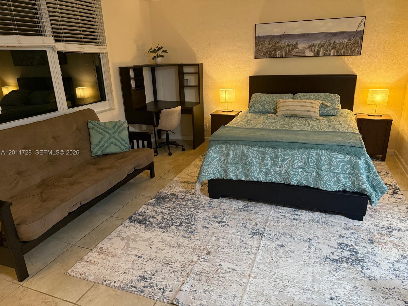 WAVE CONDO - Residential