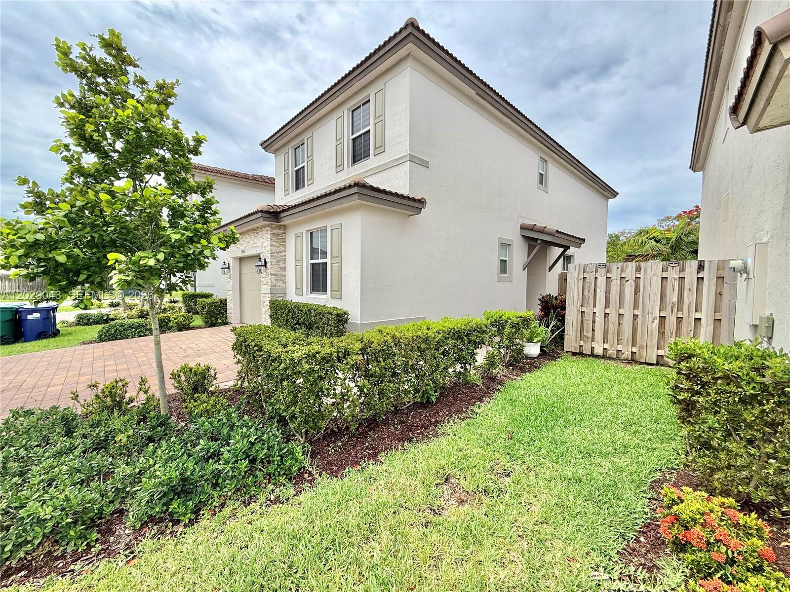 GOLF PARK SEC 1 - Residential