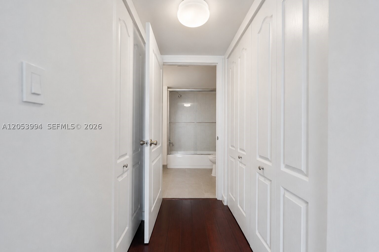 CAPOMAR CONDO - Residential