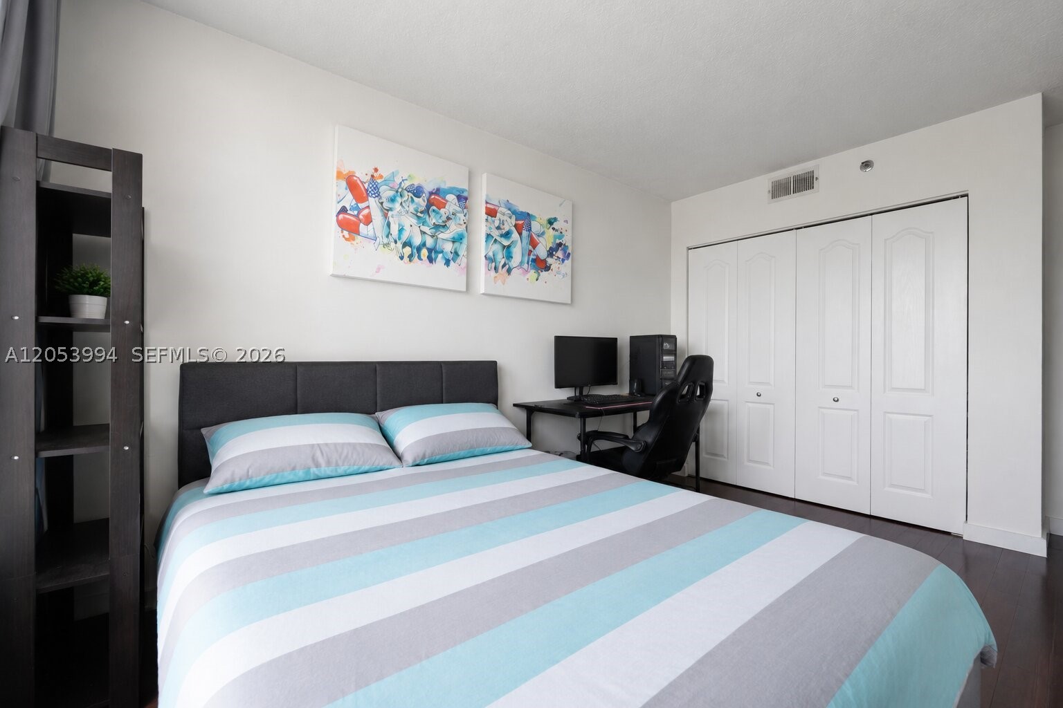 CAPOMAR CONDO - Residential