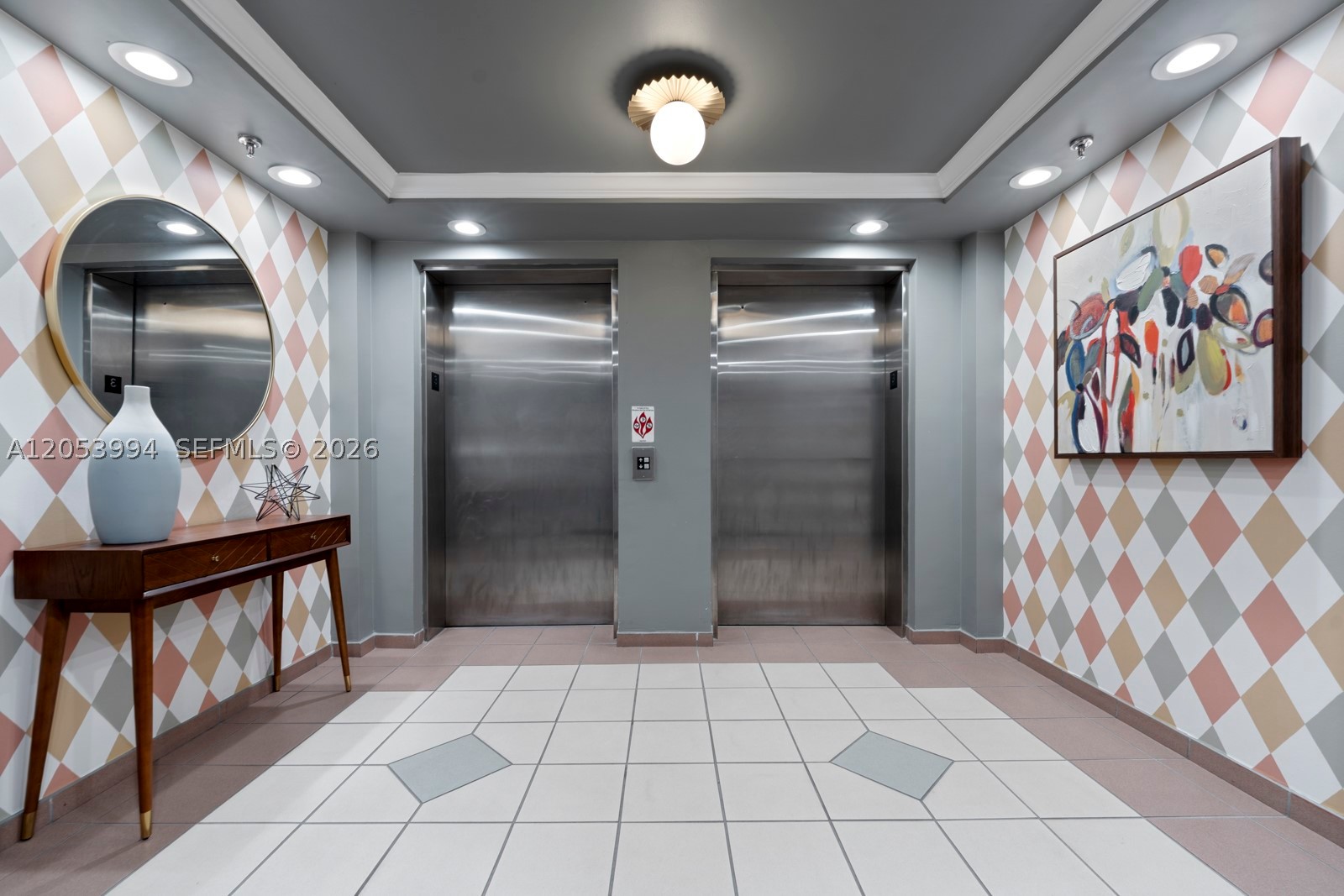 CAPOMAR CONDO - Residential