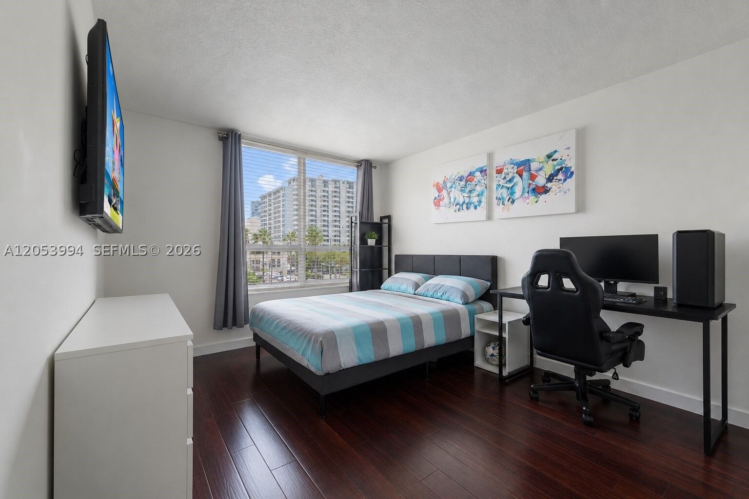 CAPOMAR CONDO - Residential