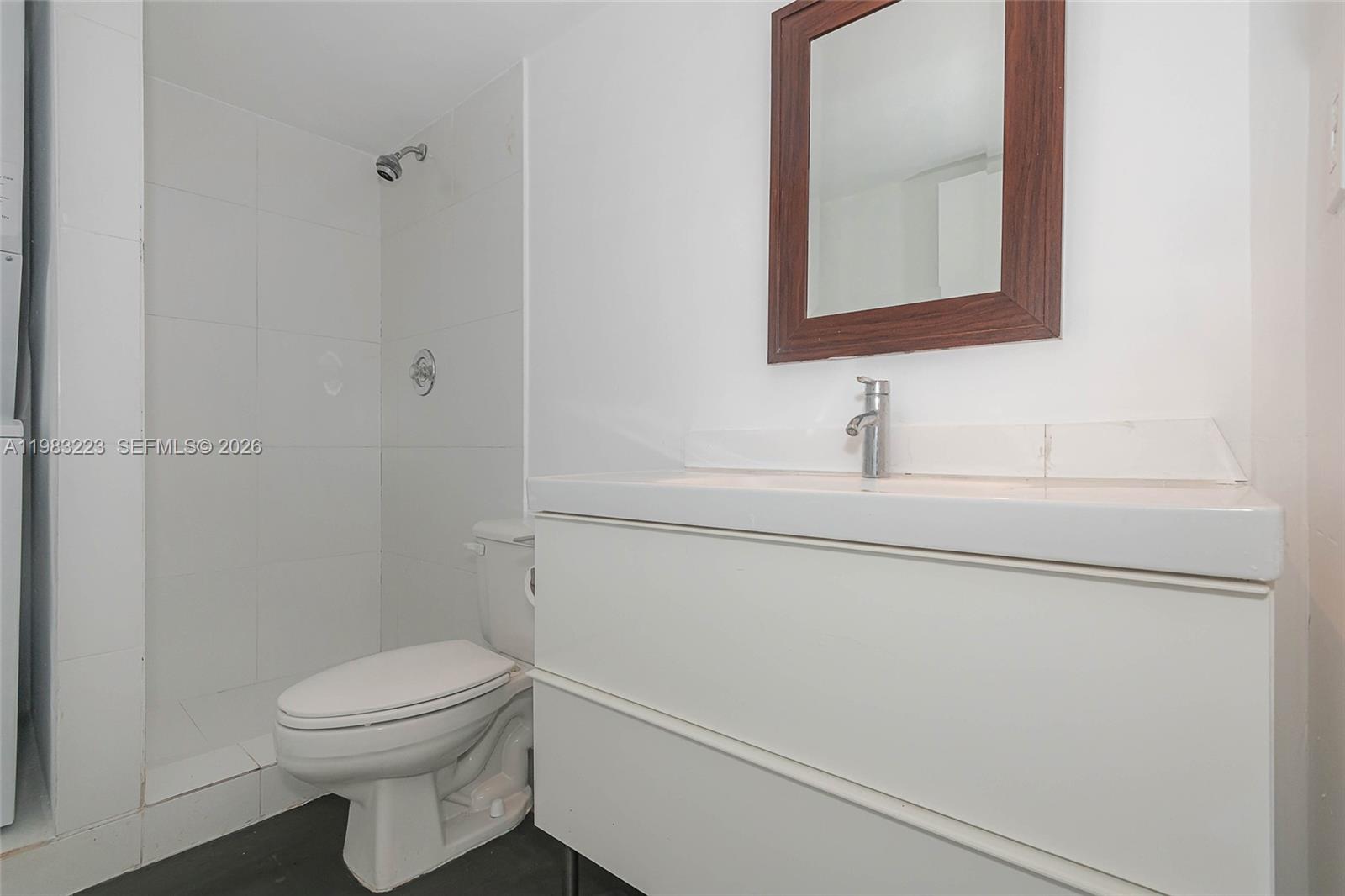 WEST BAY PLAZA CONDO - Residential