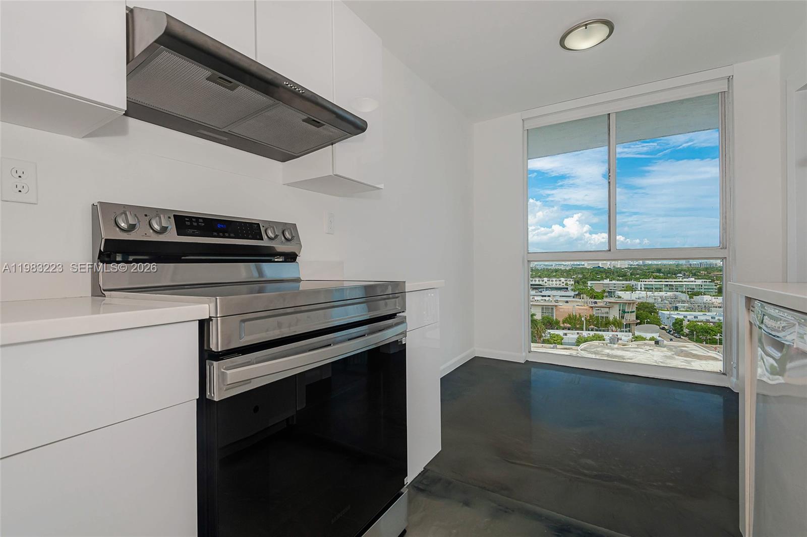 WEST BAY PLAZA CONDO - Residential