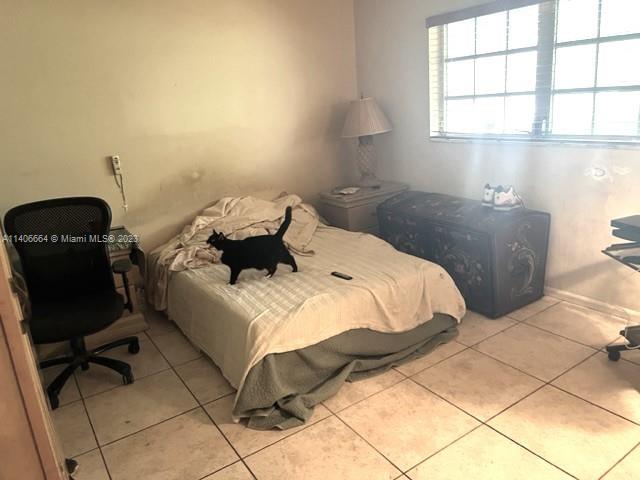 NO 2 PALM-AIRE COUNTRY CL - Residential