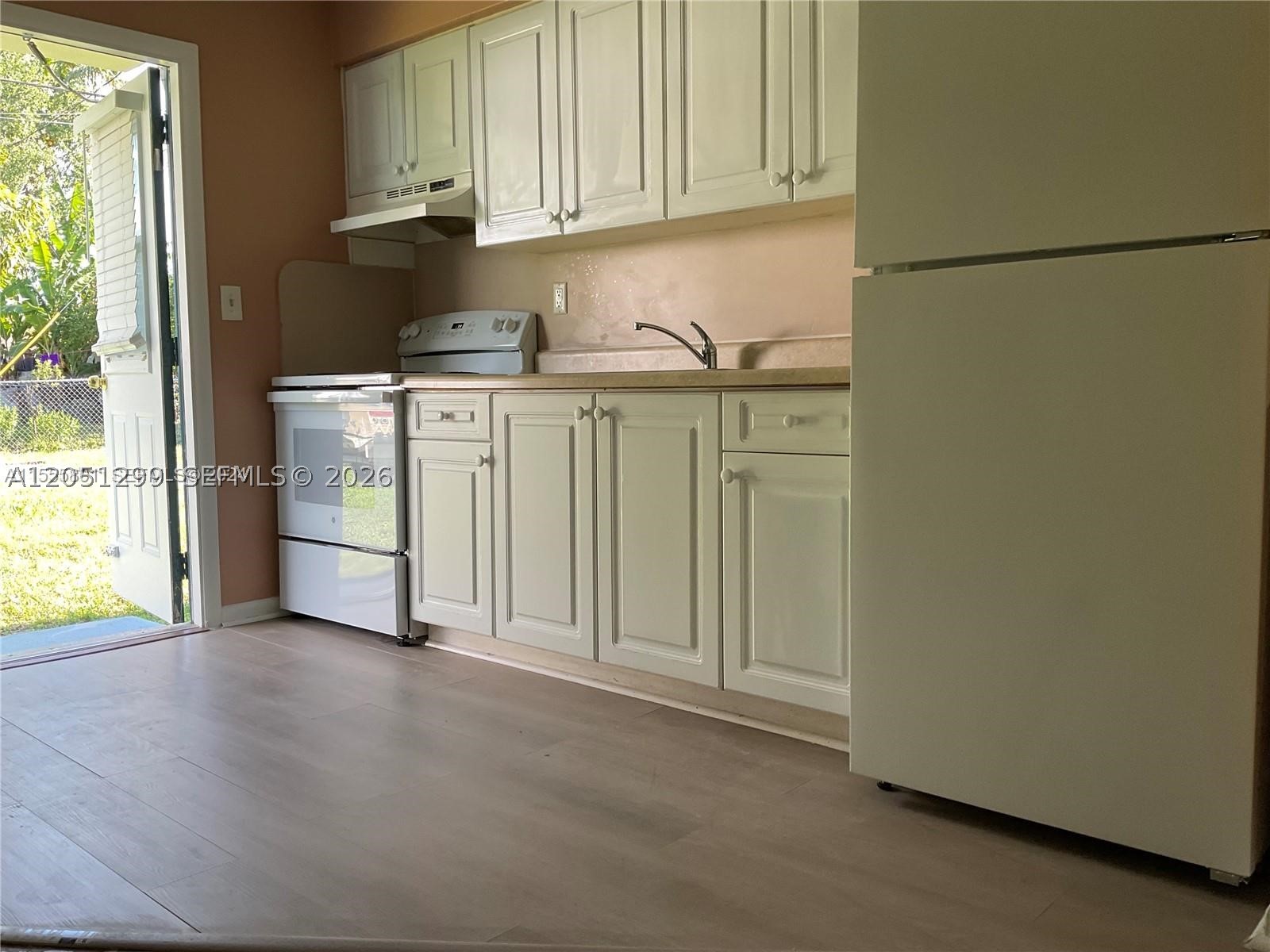 2ND - Residential Lease