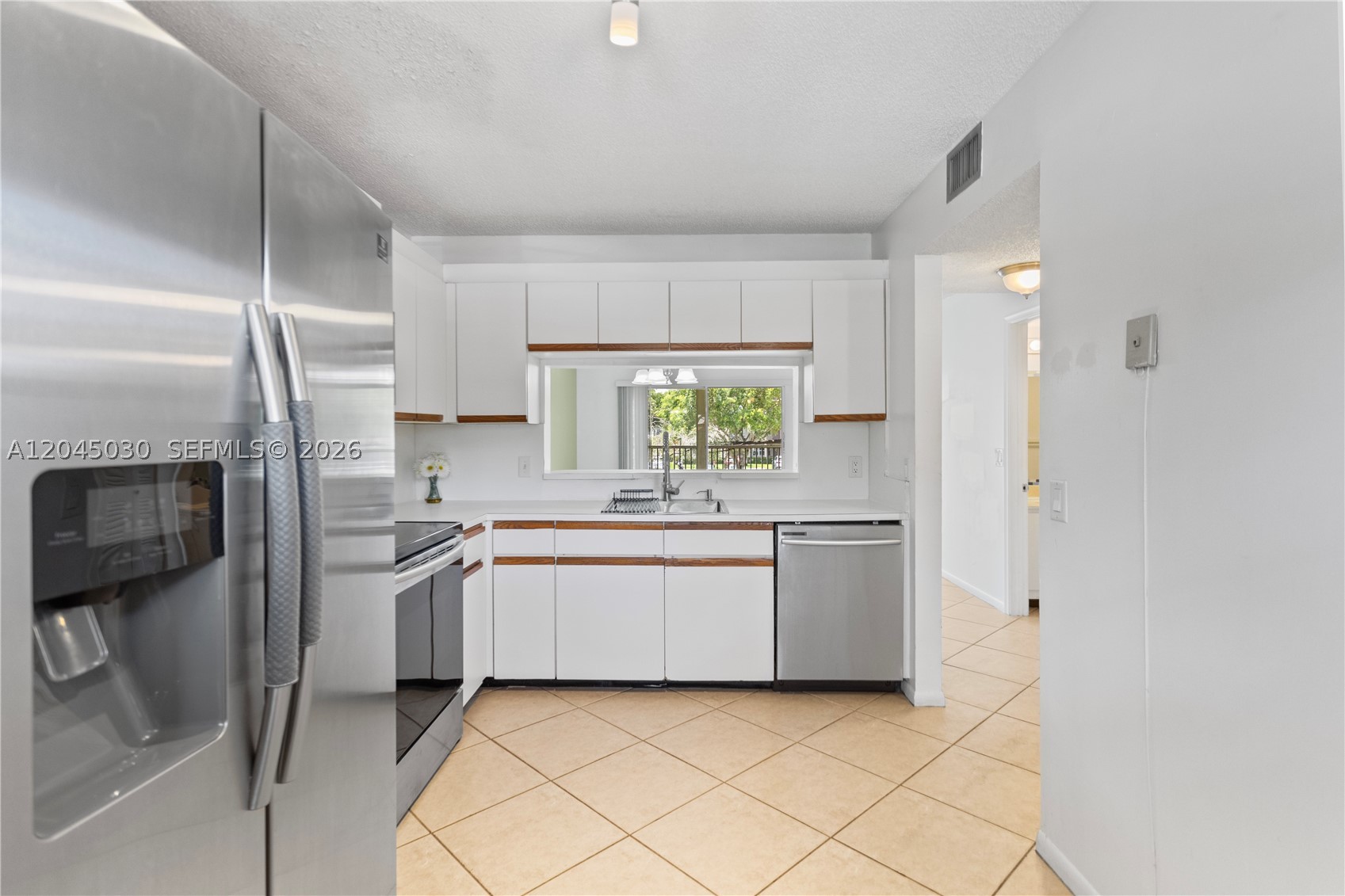 CAMBRIDGE AT CENTURY - Residential
