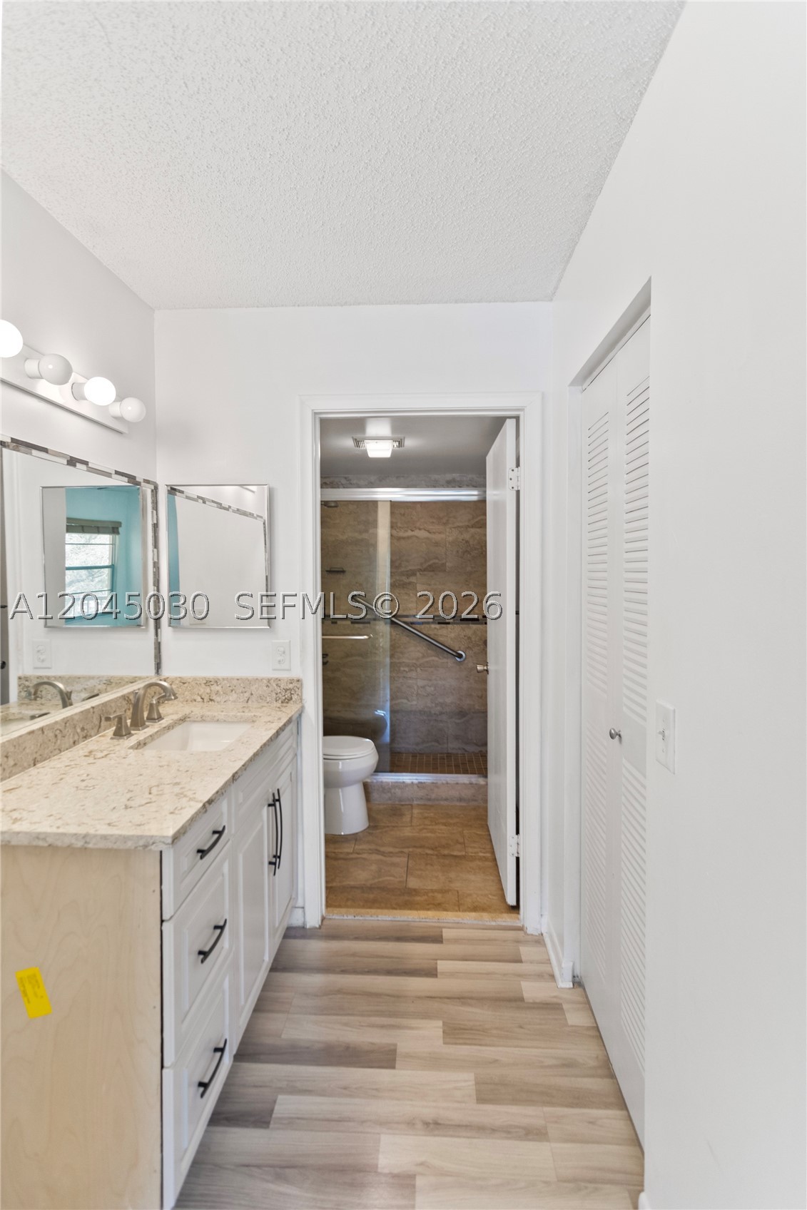 CAMBRIDGE AT CENTURY - Residential