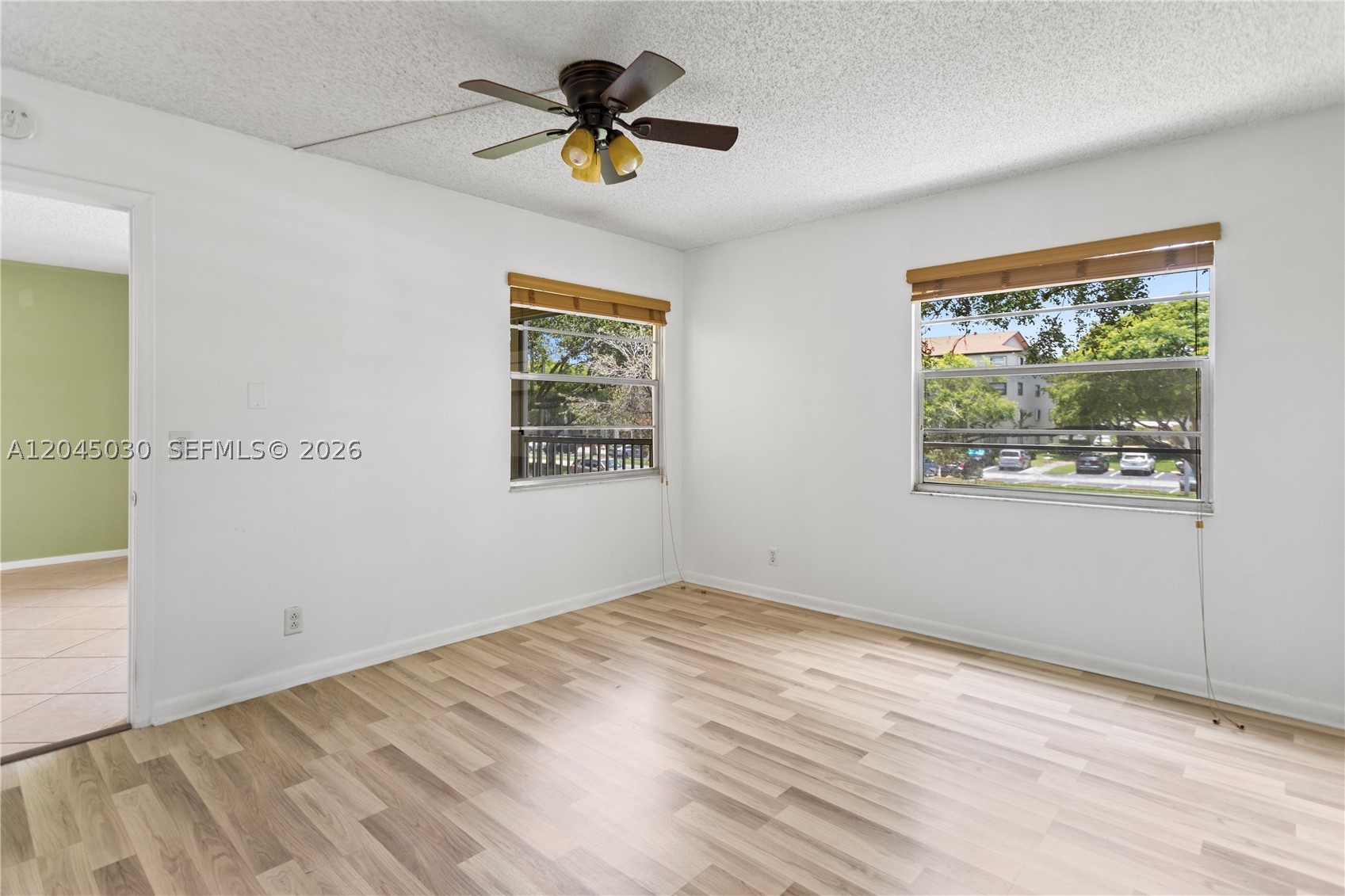 CAMBRIDGE AT CENTURY - Residential