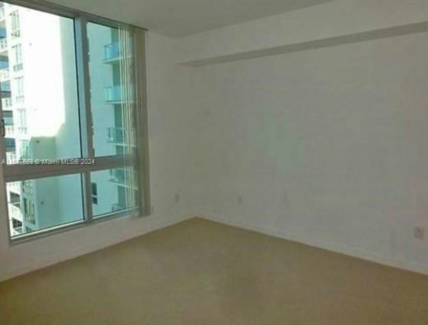 MET 1 CONDO - Residential