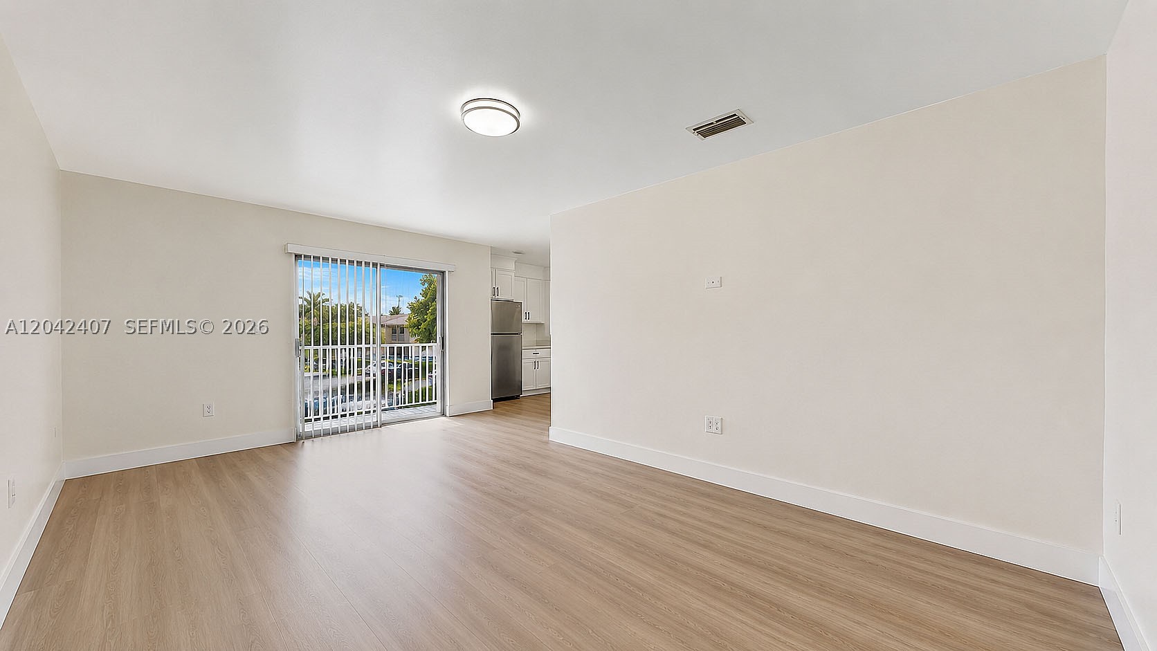 HIALEAH CLUB SUB - Residential Lease