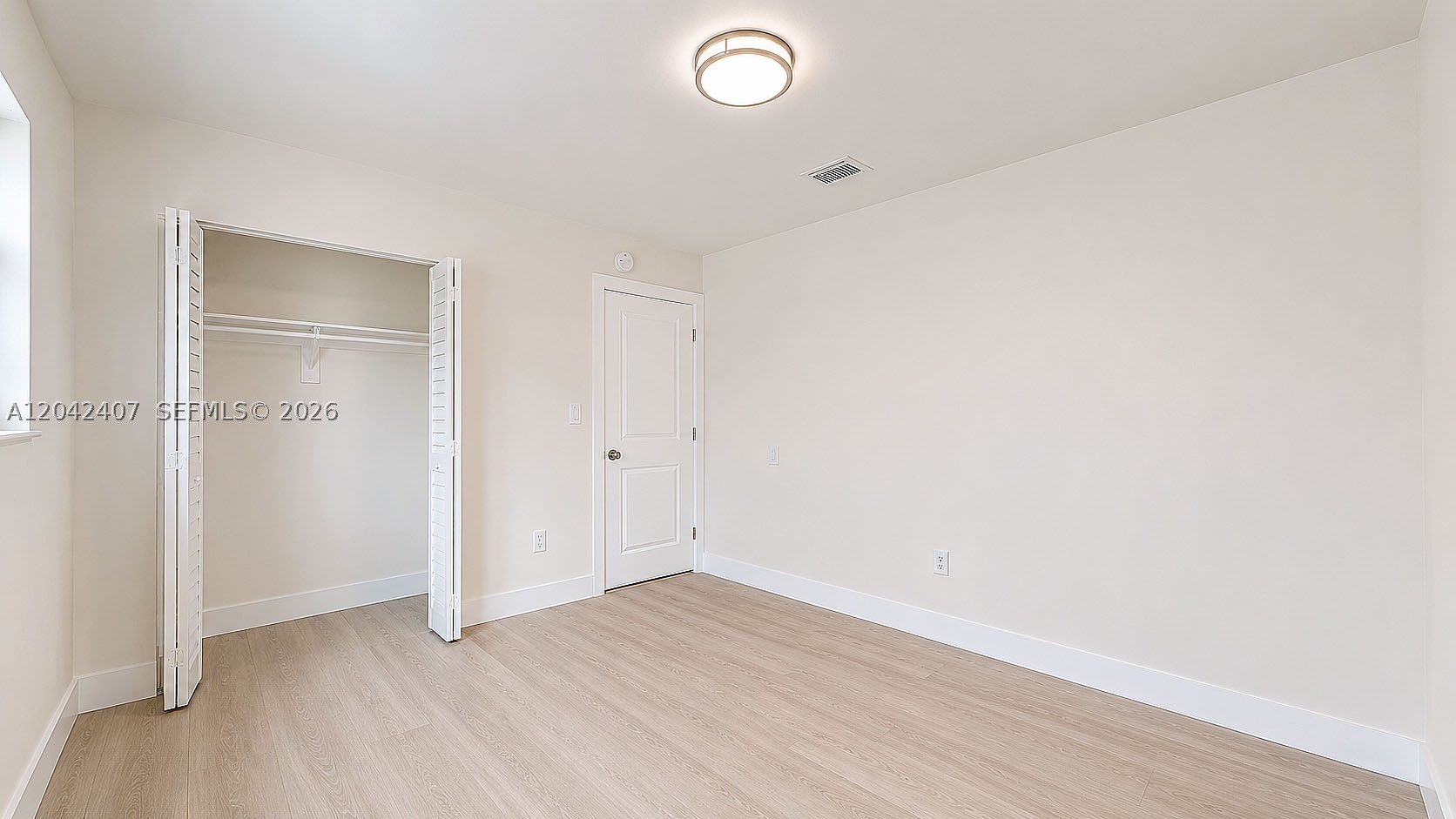 HIALEAH CLUB SUB - Residential Lease