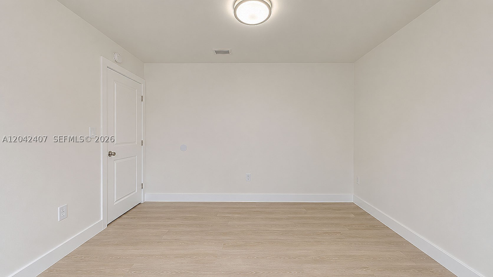 HIALEAH CLUB SUB - Residential Lease