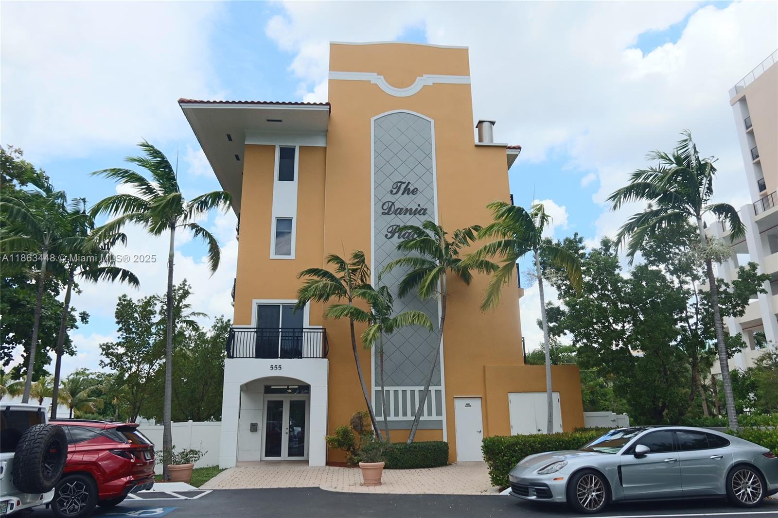 DANIA PLACE (THE) CONDO - Residential Lease