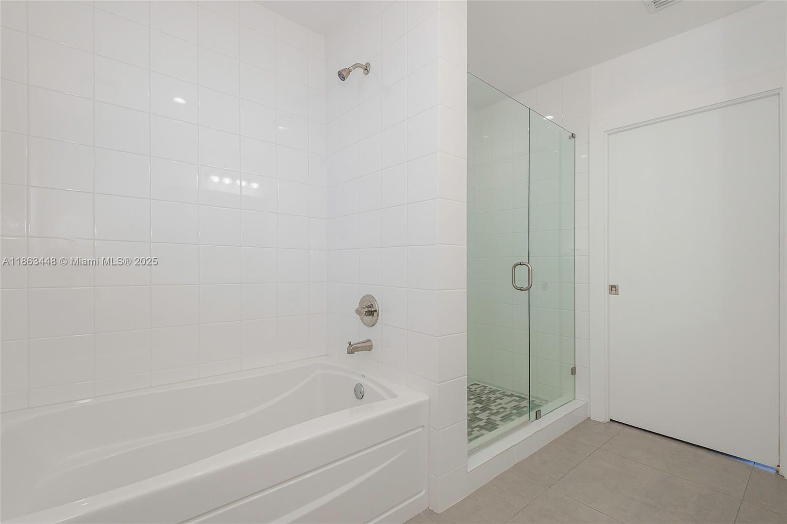 DANIA PLACE (THE) CONDO - Residential Lease