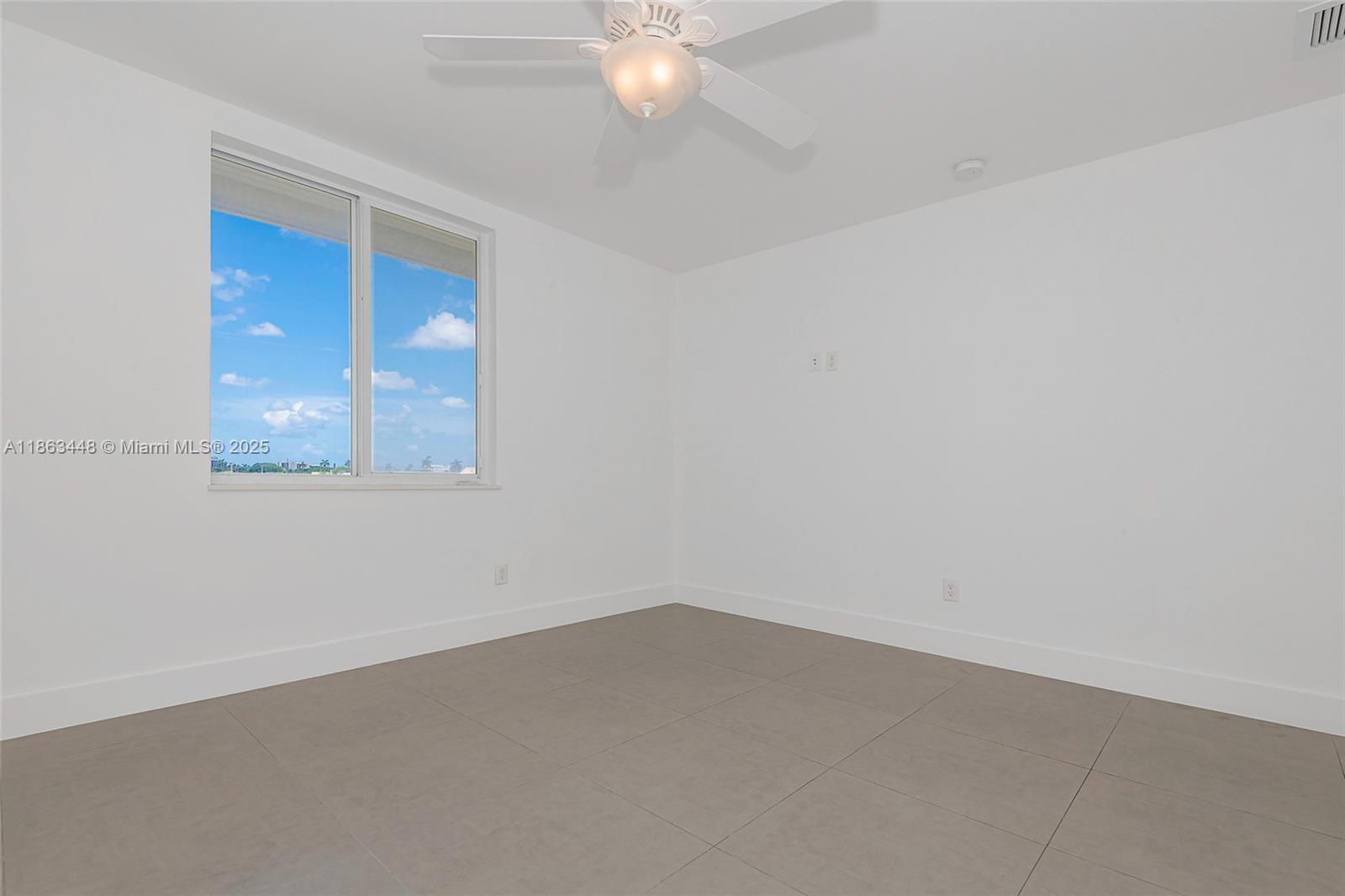 DANIA PLACE (THE) CONDO - Residential Lease