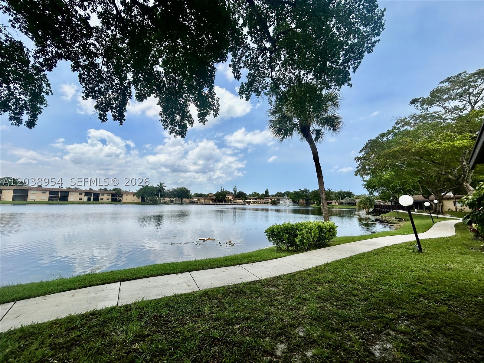 VILLAS AT CARRIAGE HILLS - Residential