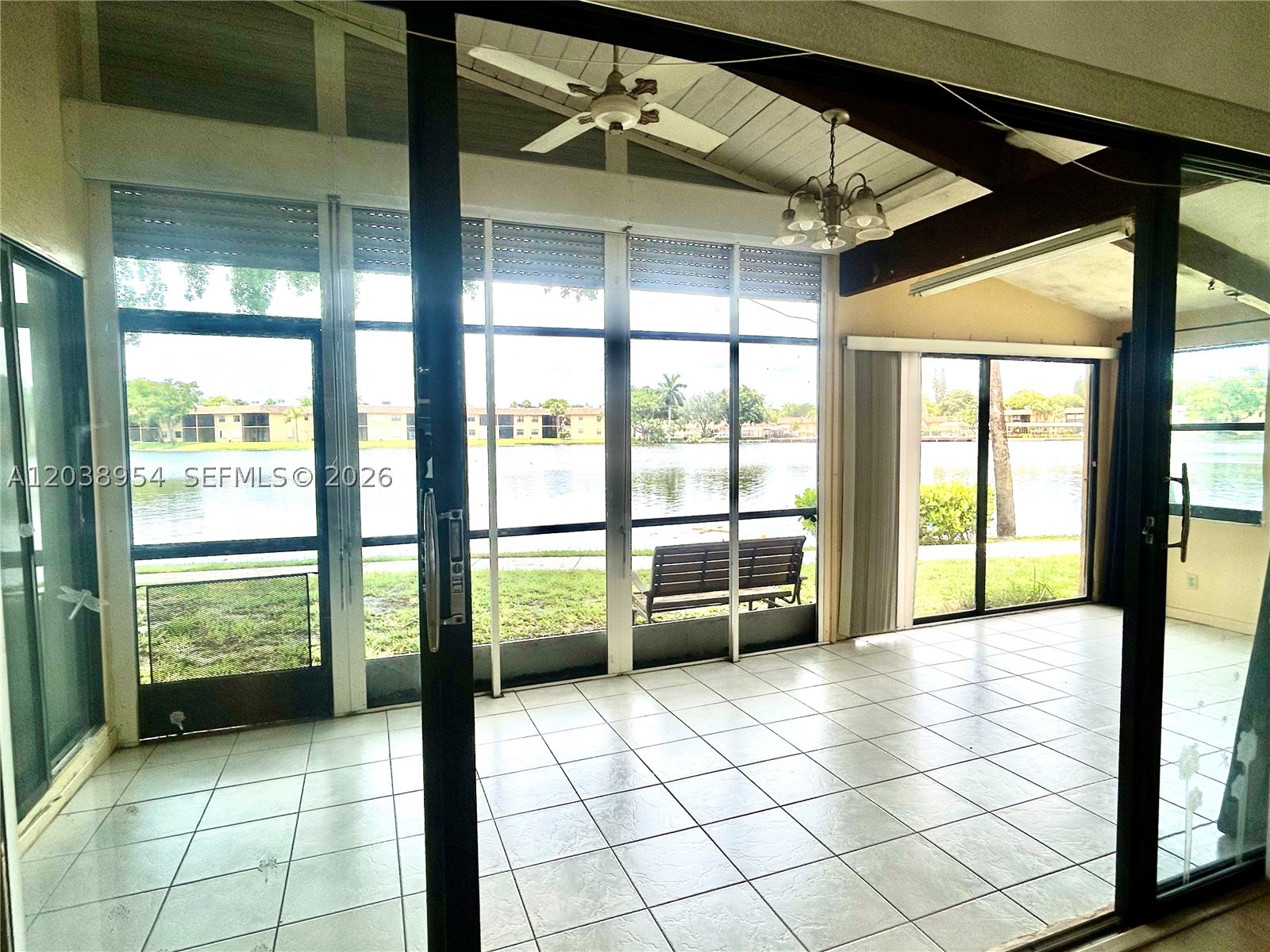 VILLAS AT CARRIAGE HILLS - Residential