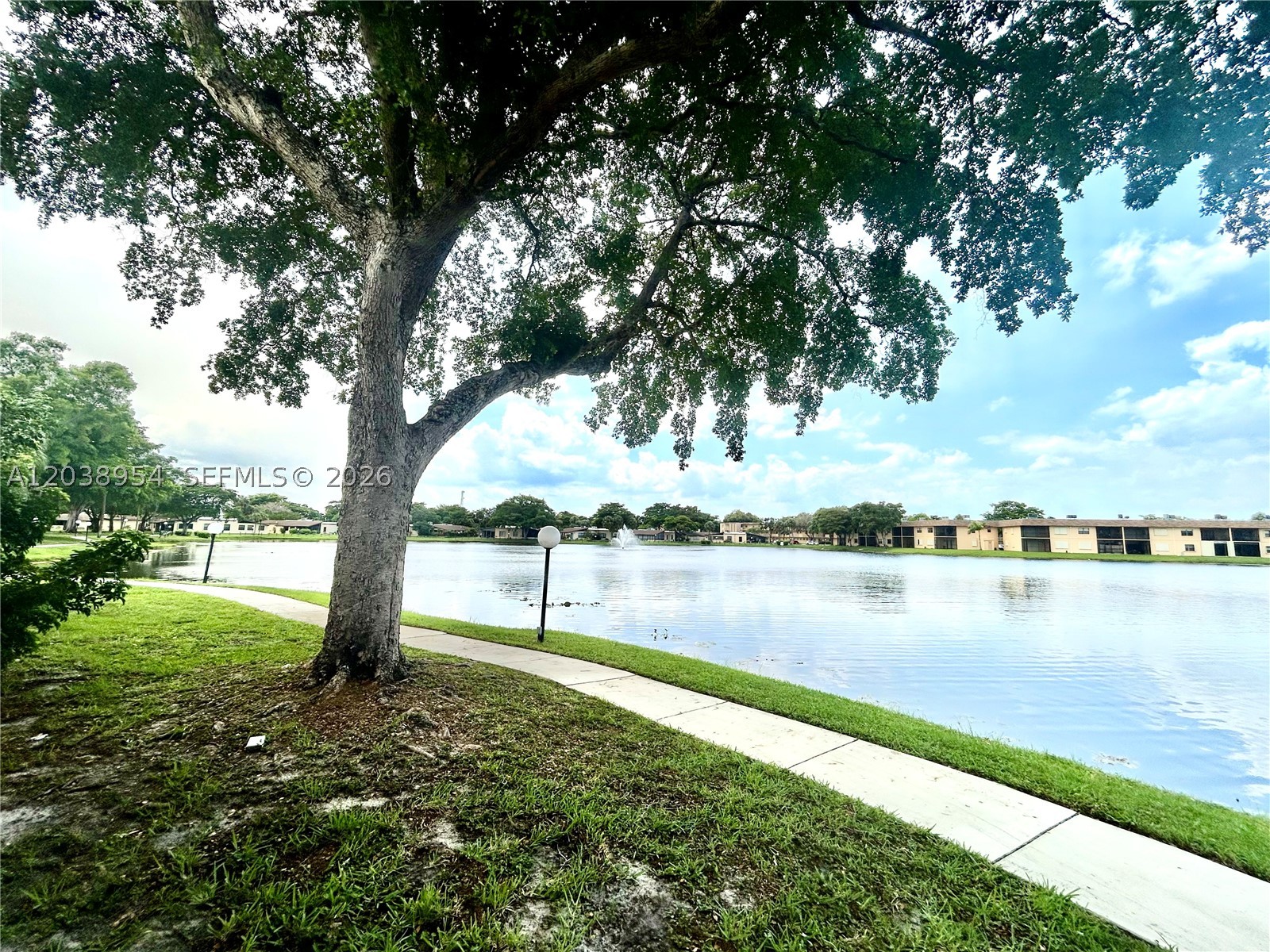 VILLAS AT CARRIAGE HILLS - Residential